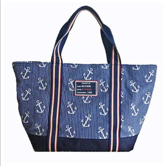 Tommy Hilfiger Handbags - Tommy Hilfiger Oversized Canvas Tote